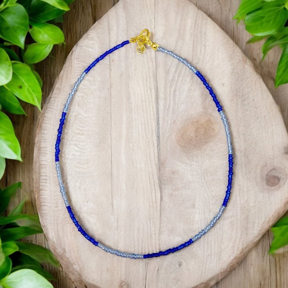 HANDMADE Transparent Blue Seed Bead Glass Colorblocked Dainty Choker Necklace